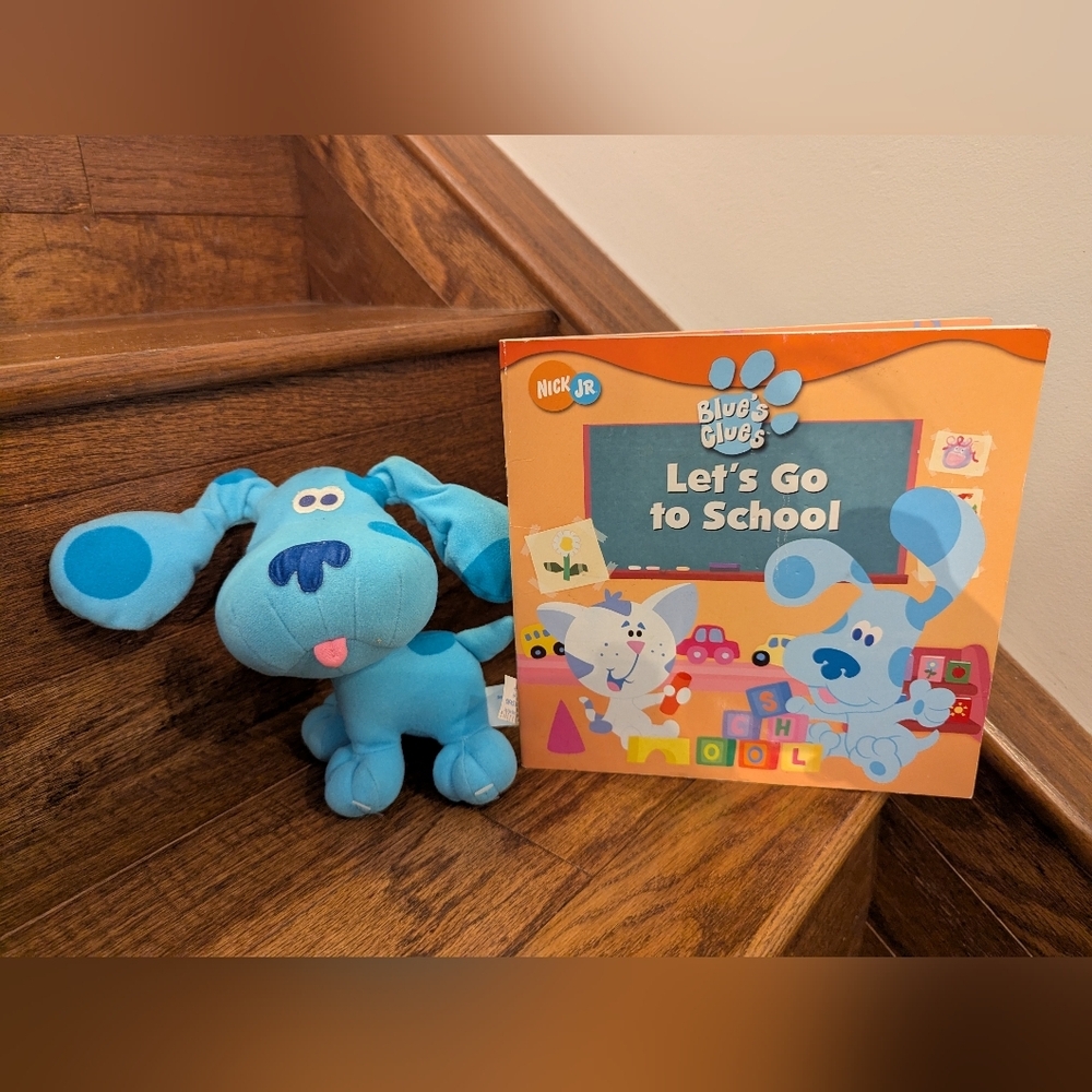 Fisher Price Happy Ears Blue Blue's Clues Plush 6" Vintage 2000 & Golden Book - Picture 2 of 11